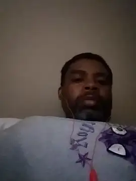 Snapshot of SLOWSTRO chatting on 01-30-25, 06:43 SLOWSTRO online show from 01-30-25, 06:43