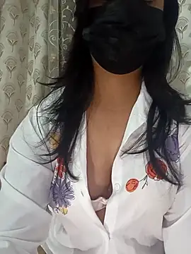 Snapshot of Indian_Jaan chatting on 03-11-25, 05:13 Indian Jaan online show from 03-11-25, 05:13