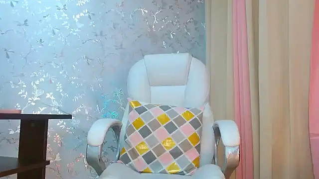 talianaprada online show from 01-03-25, 02:10