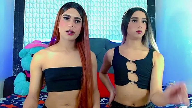 Hellen moons   online show from 02-13-25, 07:31