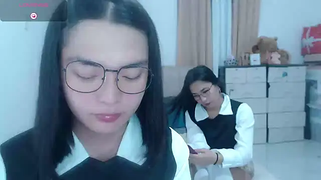 zhaviahale21 online show from 07-22-26, 01:03