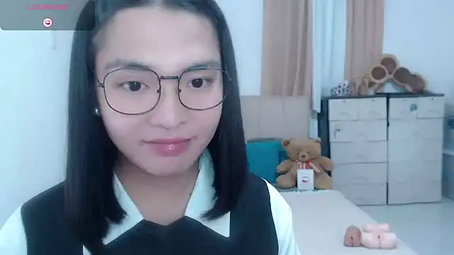 zhaviahale21 online show from 08-04-26, 04:31