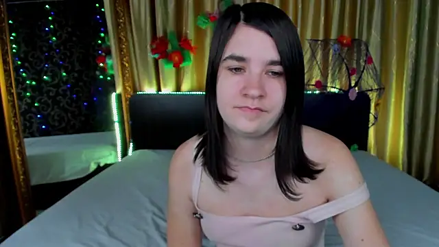  Polly Love  online show from 03-27-26, 08:26