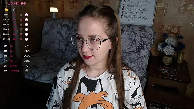 Snapshot of Miatiny chatting on 12-06-24, 12:16 Miatiny online show from 12-06-24, 12:16