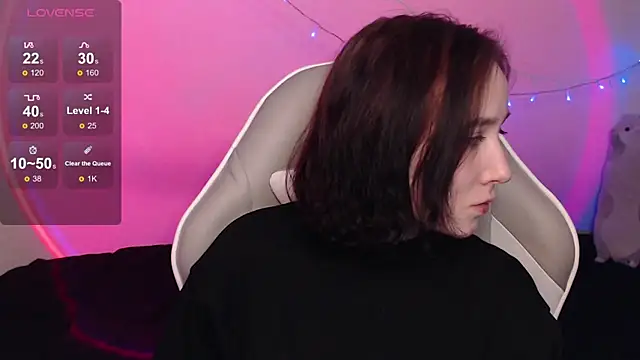 Snapshot of Robin_yourss chatting on 01-10-25, 04:12 Robin yourss online show from 01-10-25, 04:12