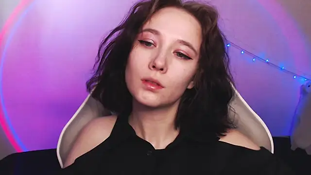 Snapshot of Robin_yourss chatting on 03-07-25, 07:52 Robin yourss online show from 03-07-25, 07:52