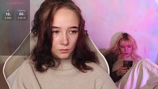 Snapshot of Robin_yourss chatting on 09-21-25, 08:38 Robin yourss online show from 09-21-25, 08:38