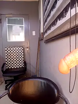 Snapshot of DickDiva1 chatting on 03-15-25, 12:34 DickDiva1 online show from 03-15-25, 12:34