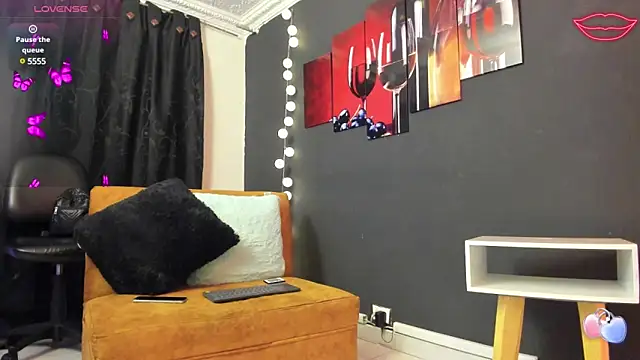 emma sexxy online show from 03-05-25, 11:06