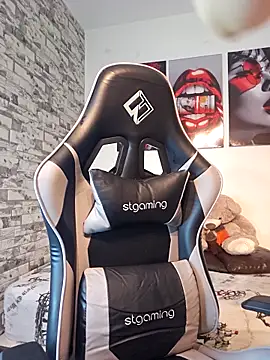 Antonella2 m online show from 03-17-26, 01:03