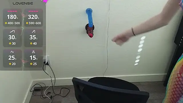 Snapshot of foxy_ana13 chatting on 02-04-25, 10:24 foxy ana13 online show from 02-04-25, 10:24