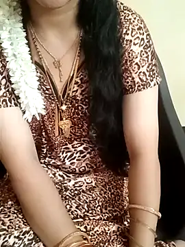 Snapshot of yourtamilcouple chatting on 02-03-25, 09:30 yourtamilcouple online show from 02-03-25, 09:30