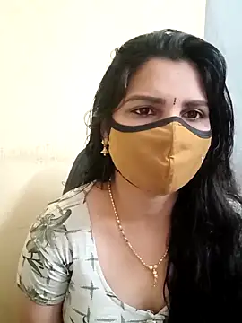 Snapshot of yourtamilcouple chatting on 03-03-25, 06:01 yourtamilcouple online show from 03-03-25, 06:01