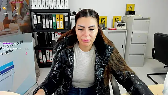 Snapshot of kilenyapatrice chatting on 01-21-25, 11:24 kilenyapatrice online show from 01-21-25, 11:24