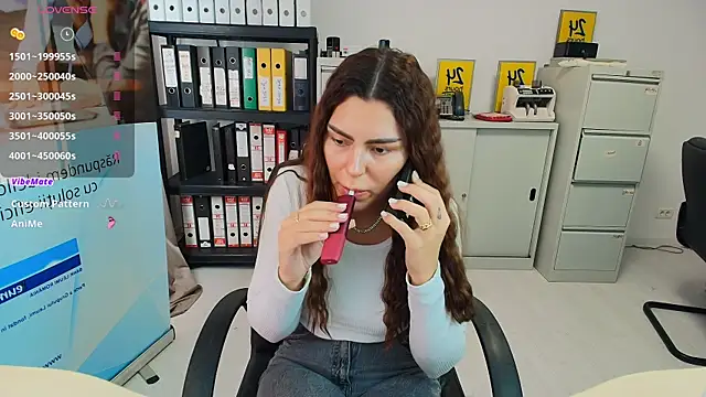 Snapshot of kilenyapatrice chatting on 01-28-25, 11:38 kilenyapatrice online show from 01-28-25, 11:38