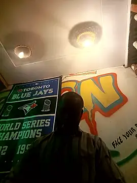 Landlordlandlord12 online show from 01-17-26, 06:18