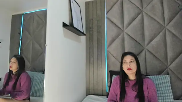 JaylaScott   online show from 10-12-25, 11:20