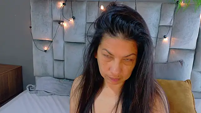 JaylaScott   online show from 04-10-26, 11:48