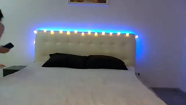 Snapshot of Frank07021 chatting on 12-07-24, 10:28 Frank07021 online show from 12-07-24, 10:28