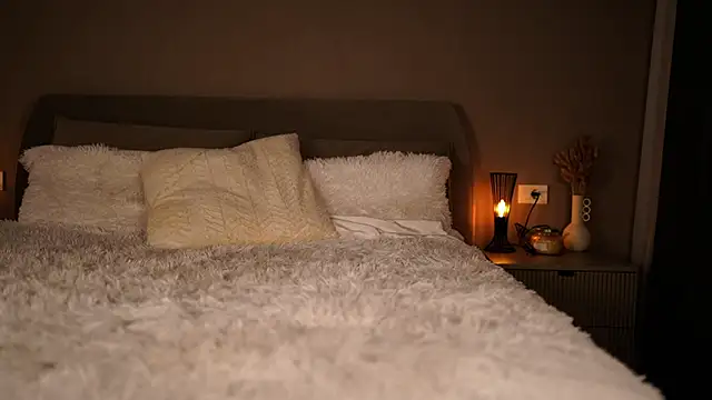 FrancescaNappi online show from 01-19-25, 05:28