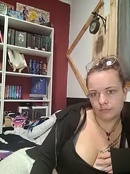 Snapshot of Lilith__Mystery chatting on 10-24-25, 08:00 Lilith Mystery online show from 10-24-25, 08:00