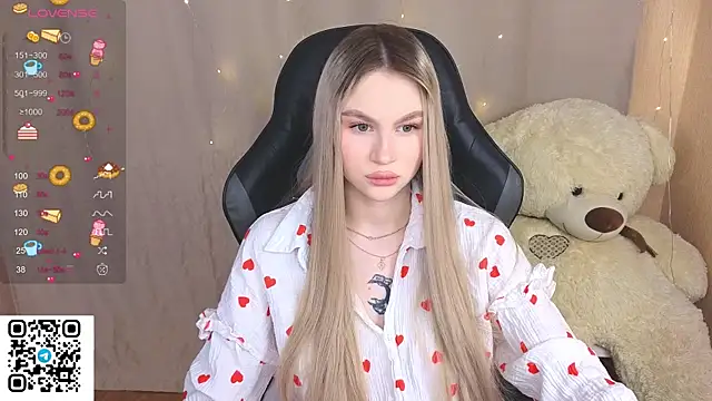 doll barbieee online show from 10-27-25, 05:17