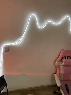 alexxaa96 online show from 02-02-26, 04:49