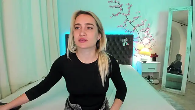 KateOwyns online show from 04-11-26, 12:20