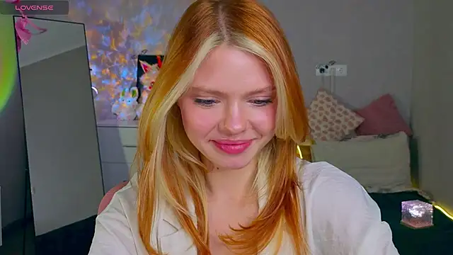 Red  Candy online show from 11-26-25, 12:17