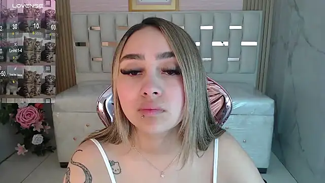 Snapshot of merloth_sub chatting on 02-21-25, 09:56 merloth sub online show from 02-21-25, 09:56