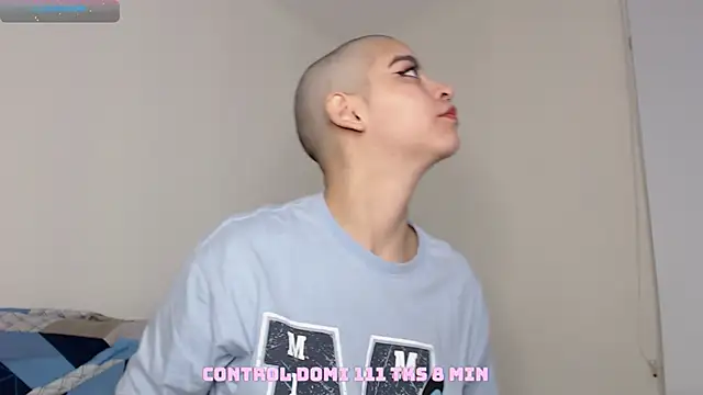 Snapshot of Bitsy_Messy chatting on 01-25-25, 09:47 Bitsy Messy online show from 01-25-25, 09:47