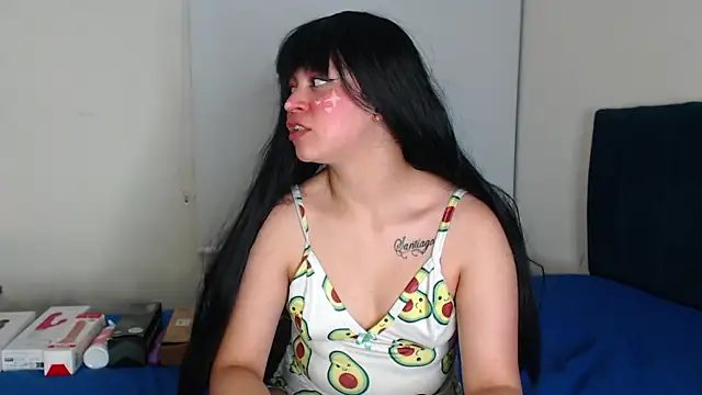 Snapshot of Bitsy_Messy chatting on 03-20-25, 08:09 Bitsy Messy online show from 03-20-25, 08:09