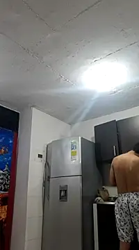 Snapshot of Velk_hot chatting on 12-16-24, 01:42 Velk hot online show from 12-16-24, 01:42