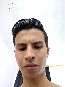 Snapshot of Velk_hot chatting on 12-16-24, 06:16 Velk hot online show from 12-16-24, 06:16