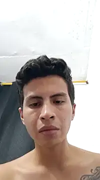 Snapshot of Velk_hot chatting on 12-22-24, 04:17 Velk hot online show from 12-22-24, 04:17