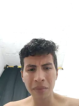 Snapshot of Velk_hot chatting on 12-22-24, 07:22 Velk hot online show from 12-22-24, 07:22