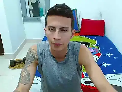 Snapshot of Velk_hot chatting on 11-19-25, 07:14 Velk hot online show from 11-19-25, 07:14