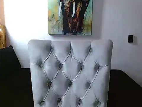 Velk hot online show from 03-26-26, 12:44