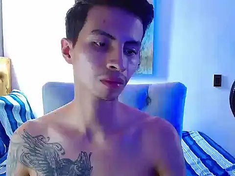 Velk hot online show from 04-01-26, 02:47