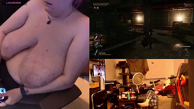 Snapshot of LadyLunakiri chatting on 01-18-25, 07:17 LadyLunakiri online show from 01-18-25, 07:17