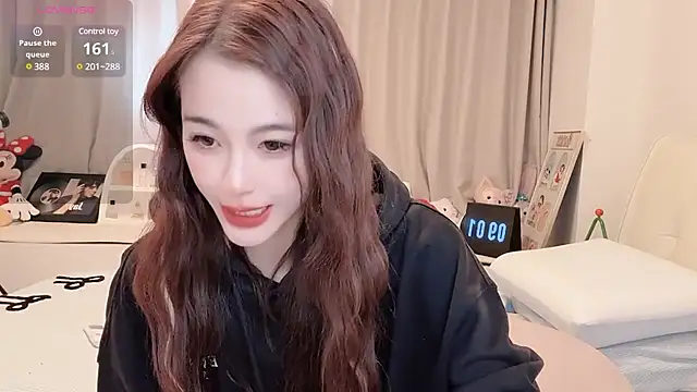 Neyllar online show from 02-24-25, 05:09