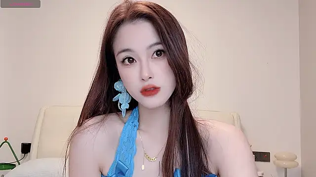 Snapshot of Neyllar chatting on 02-28-25, 09:36 Neyllar online show from 02-28-25, 09:36