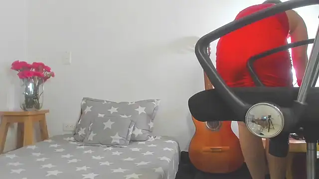 Liloo8923 online show from 10-06-25, 12:30