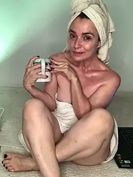 Liloo8923 online show from 02-17-26, 02:41