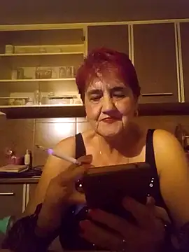 Snapshot of Ely_Elenita chatting on 06-24-26, 08:30 Ely Elenita online show from 06-24-26, 08:30