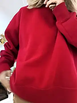 Snapshot of SukyGirl chatting on 02-18-25, 03:10 SukyGirl online show from 02-18-25, 03:10