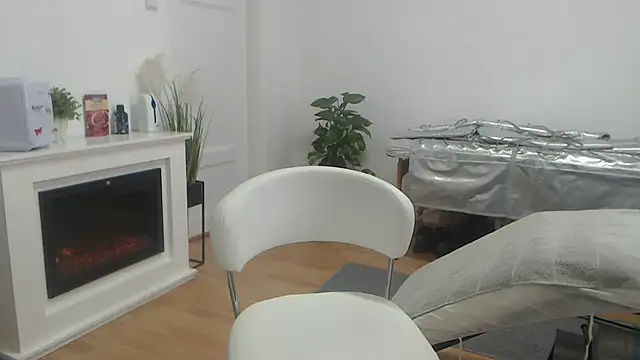 Snapshot of SukyGirl chatting on 02-20-25, 09:00 SukyGirl online show from 02-20-25, 09:00