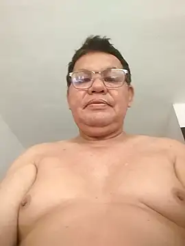 Snapshot of catatunboculion chatting on 06-19-26, 11:47 catatunboculion online show from 06-19-26, 11:47