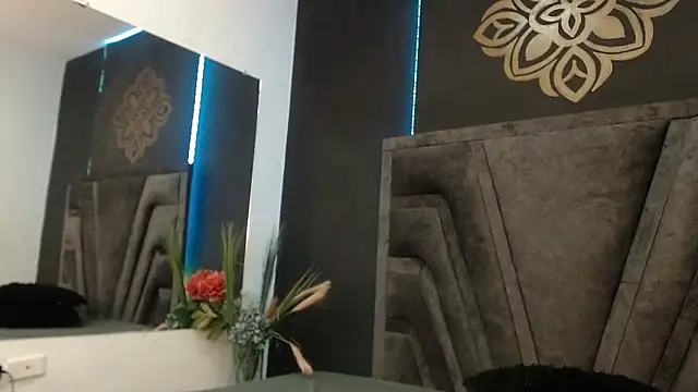 Snapshot of stefany_bro chatting on 10-29-25, 11:12 stefany bro online show from 10-29-25, 11:12