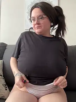 Sweetleeahxx online show from 01-08-25, 05:26